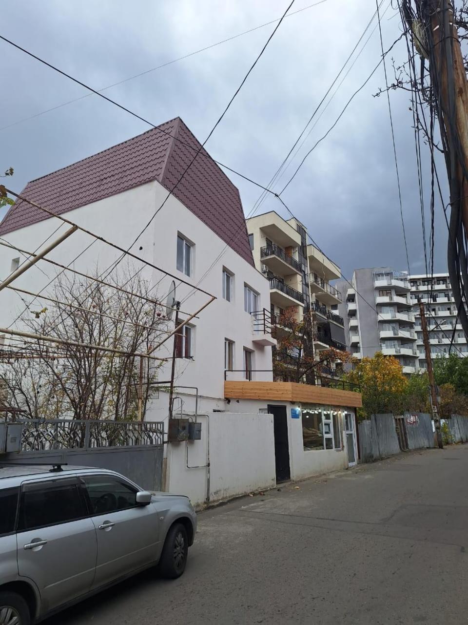 Отель Vake-House Тбилиси Экстерьер фото